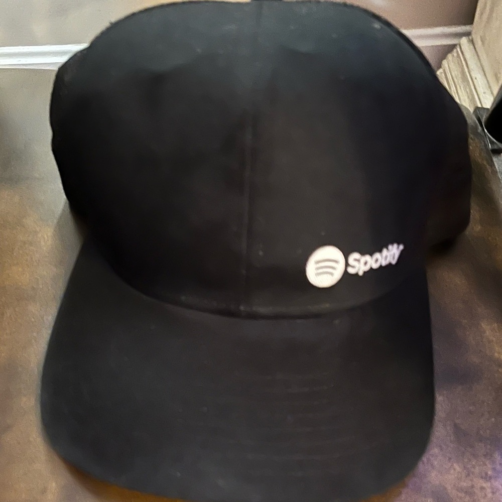 Spotify / One size fits all/ black